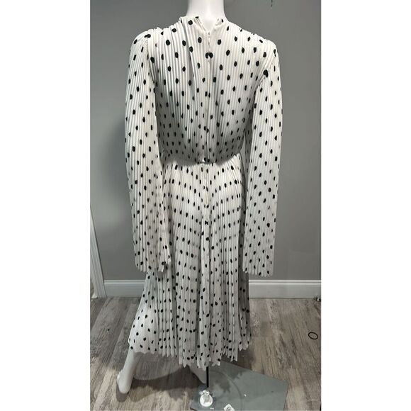 Balenciaga Pleated Polka Dot Crepe Midi Dress Size 6 (38) - Picture 13 of 15